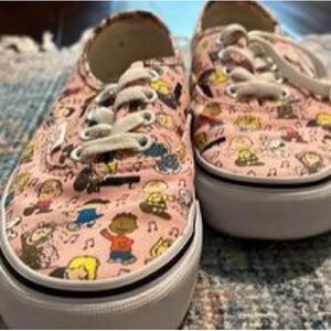 Limited Edition Peanuts X Vans